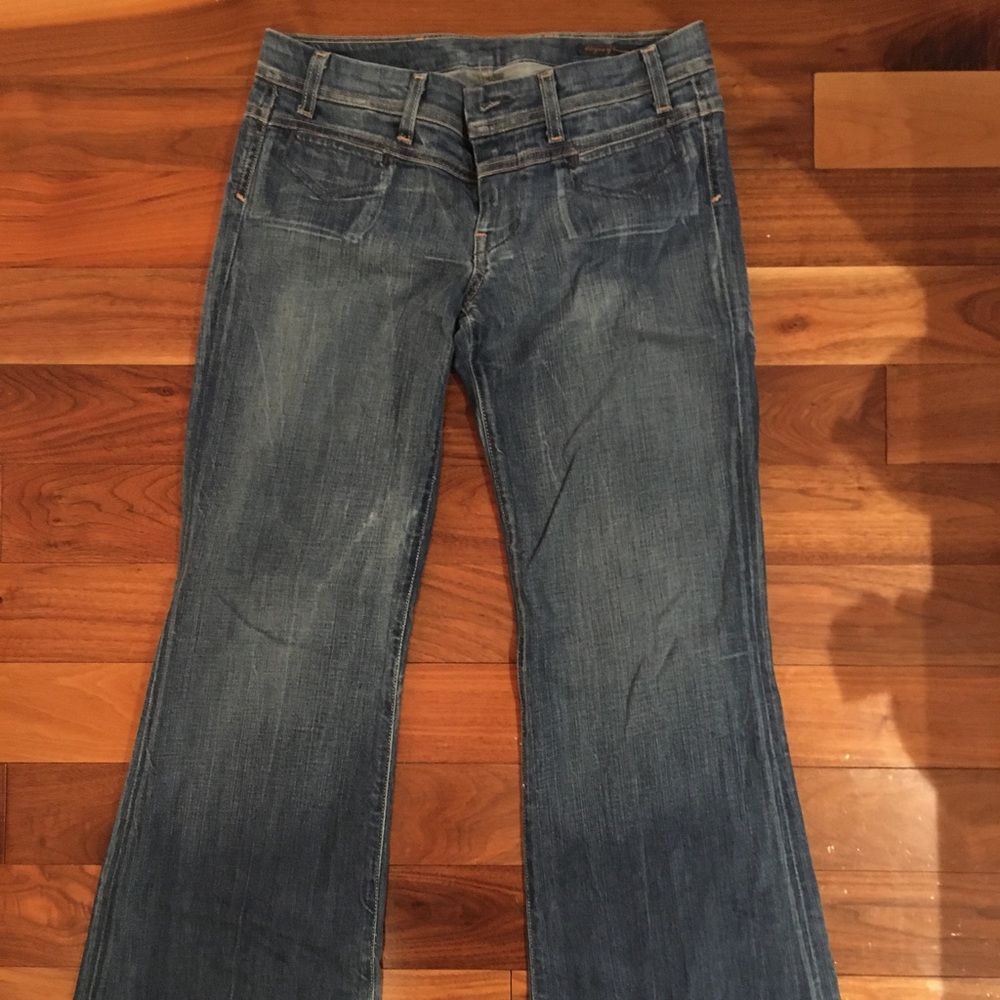 27 Wide Leg CITIZENS OF HUMANITY distressed boho flare style jeans 🤩